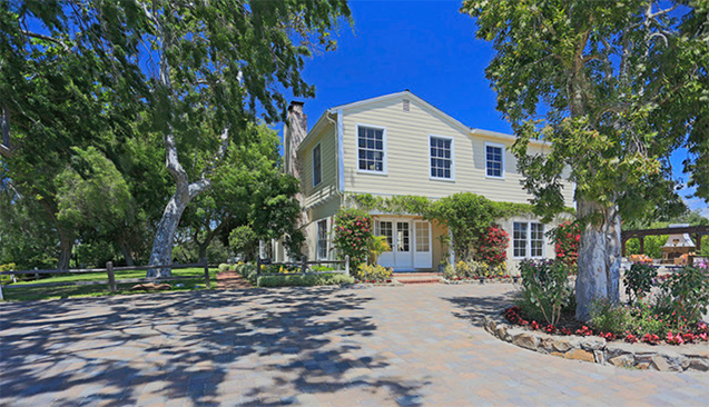 21275 Colina Drive