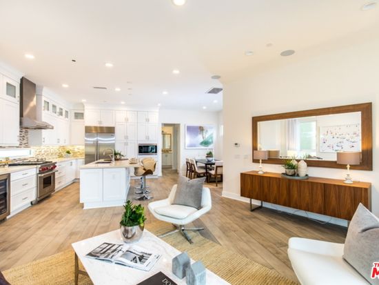 12670 Seacoast Pl