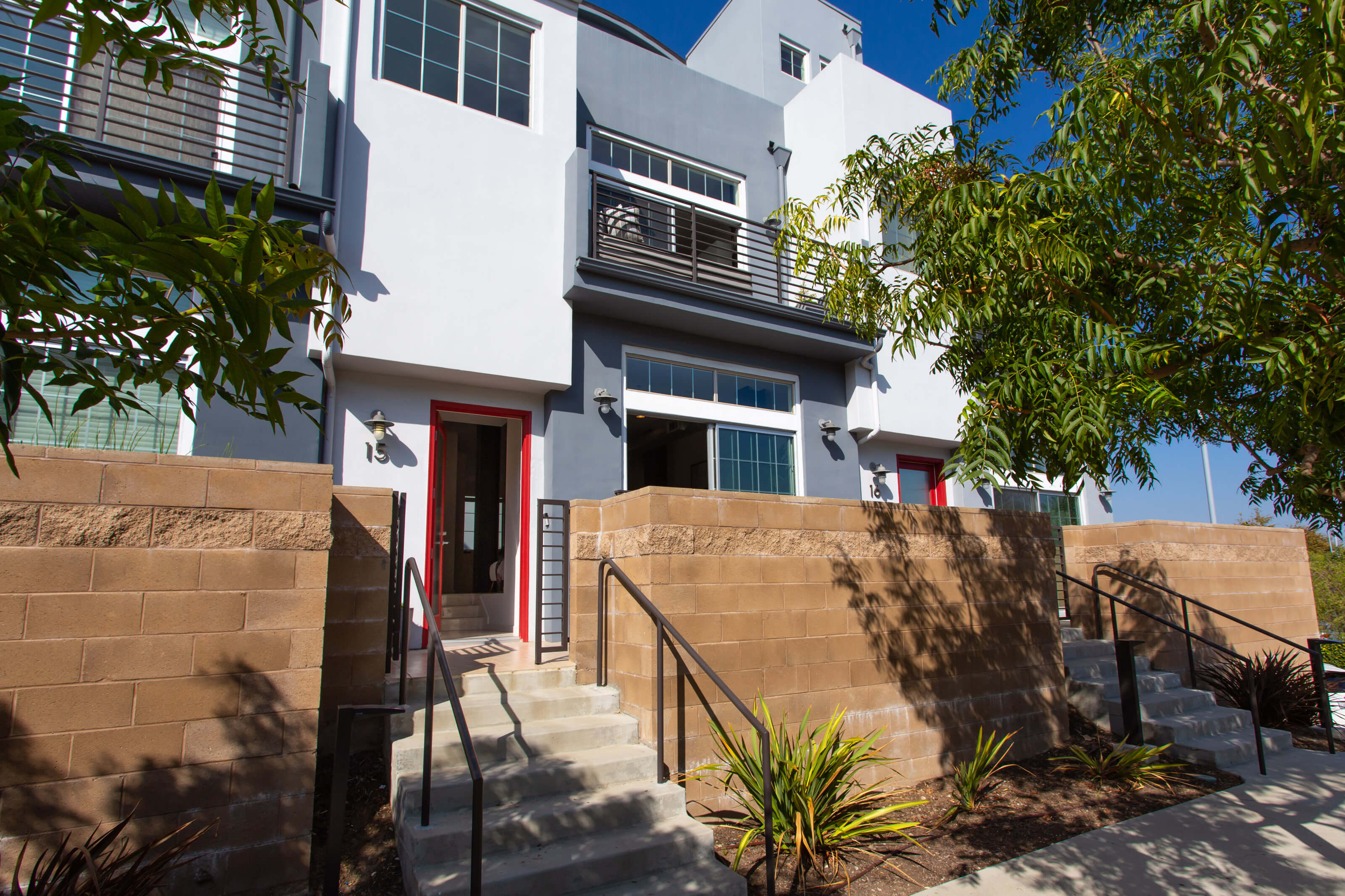 5300 Playa Vista Dr 15