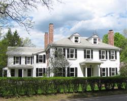 21 Crescent Street