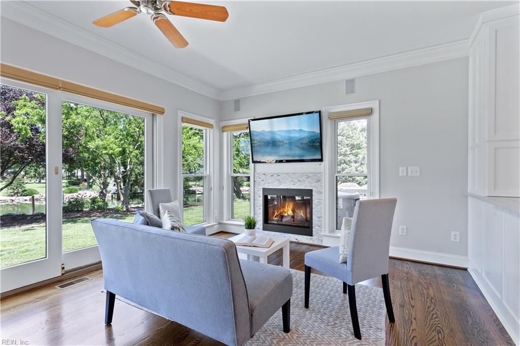14 Twin Creek Road
