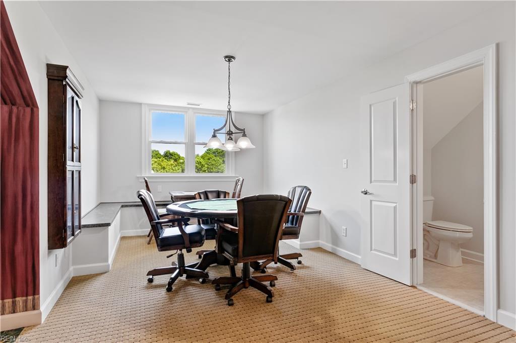14 Twin Creek Road