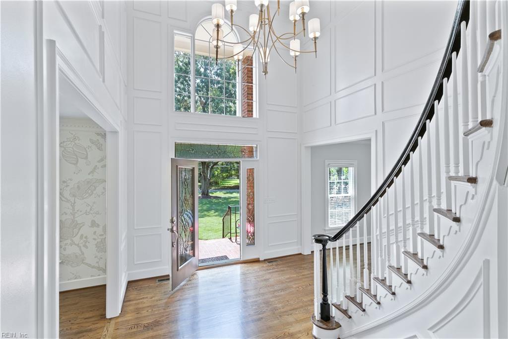 14 Twin Creek Road