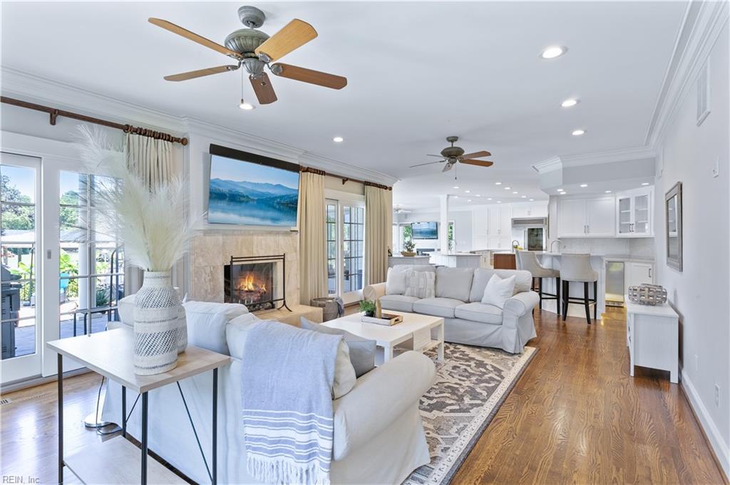 14 Twin Creek Road