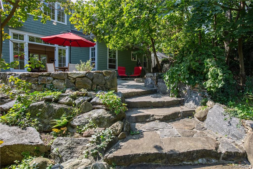 525 Wynnewood Road