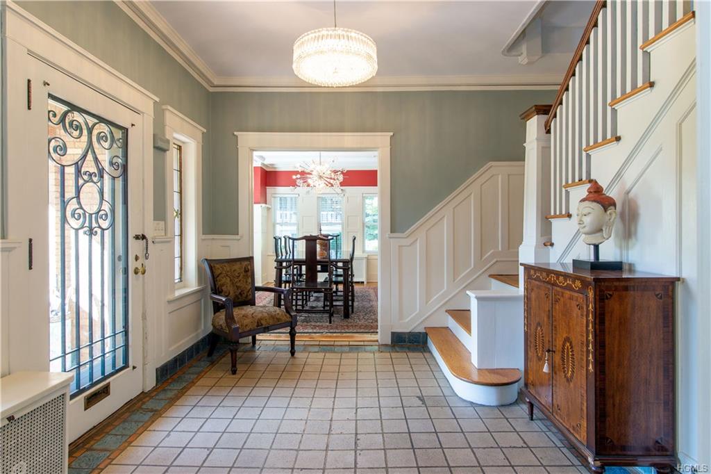 48 Benedict Place