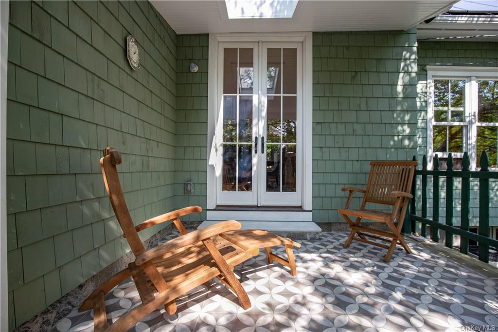 525 Wynnewood Road