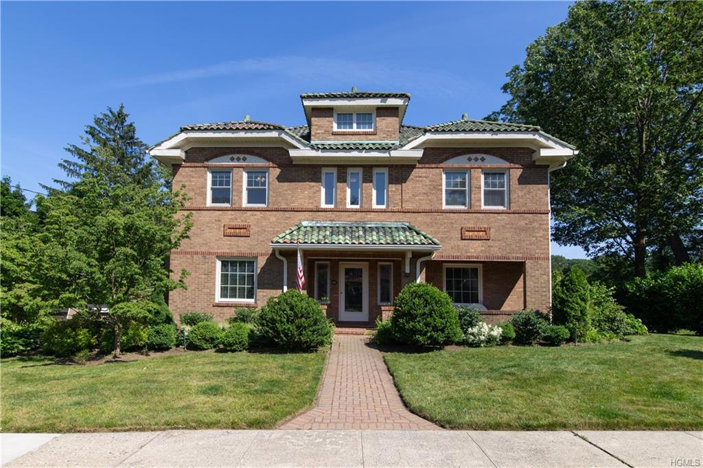 48 Benedict Place