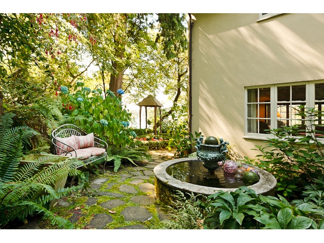 16715 Phantom Bluff Court