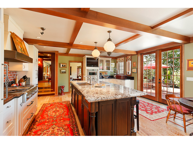 16715 Phantom Bluff Court