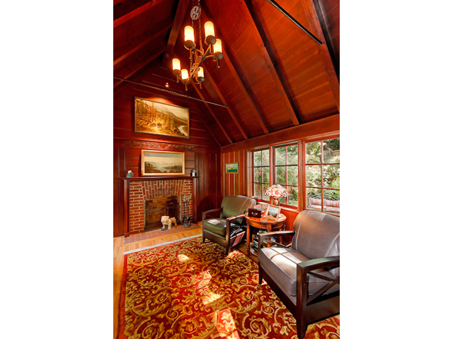 16715 Phantom Bluff Court