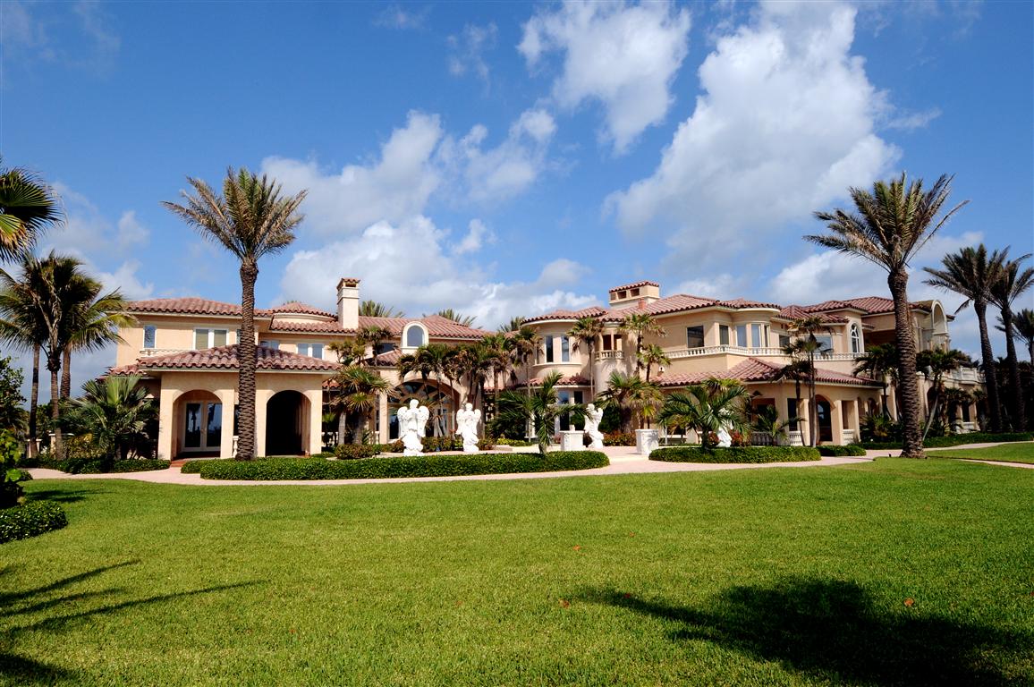 2976 SE Dune Drive