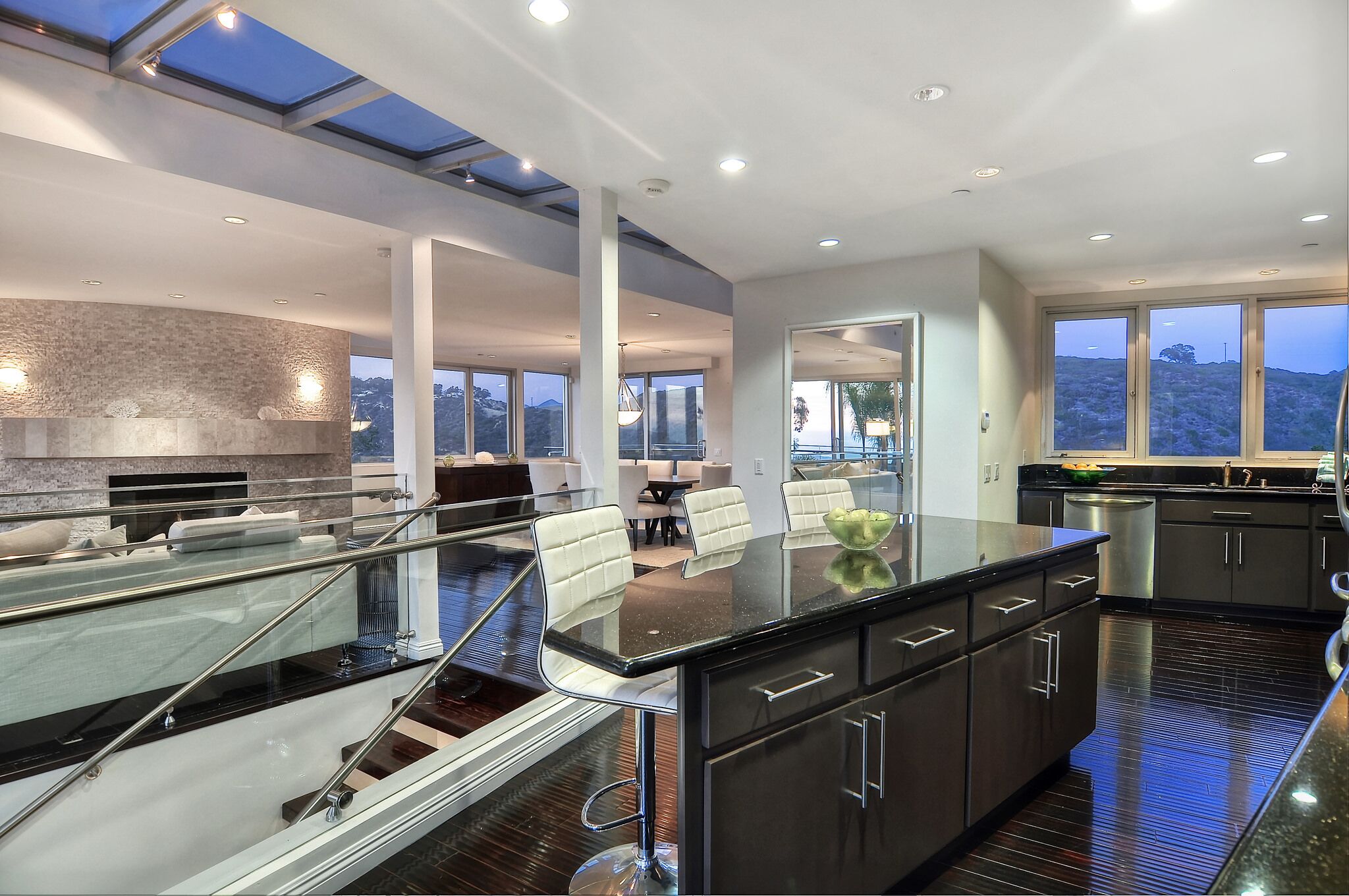 1300 La Mirada St