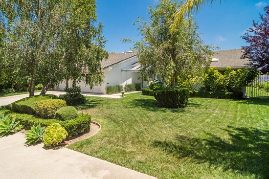 32352 Ascension Rd