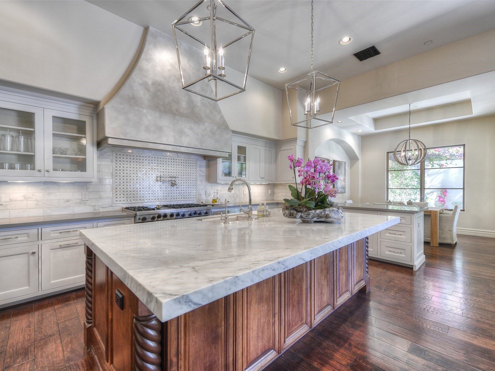 9290 E Thompson Peak Pkwy 446