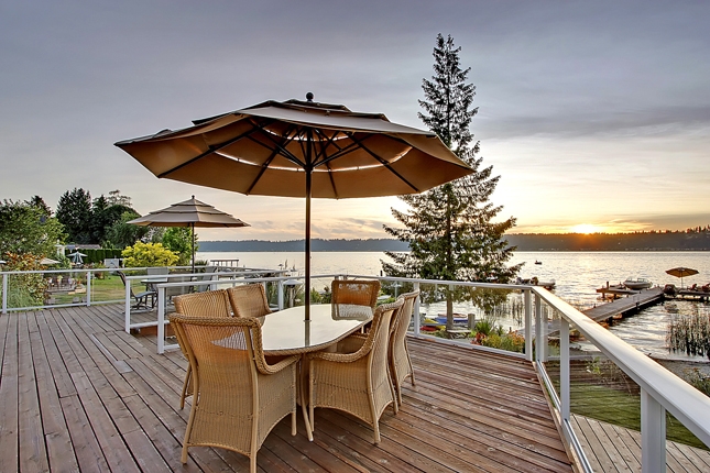 273 E Lake Sammamish Shore Lane NE