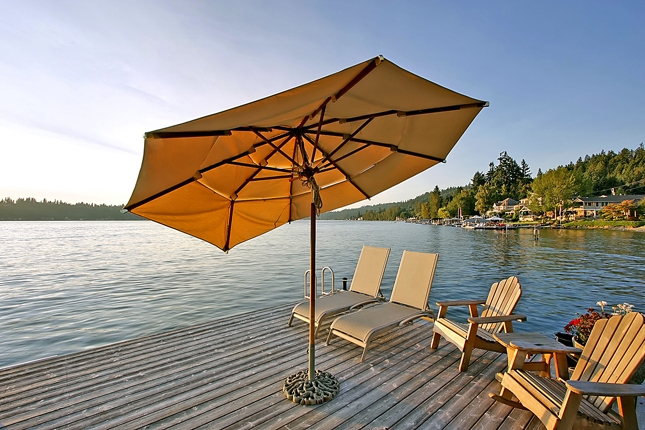 273 E Lake Sammamish Shore Lane NE