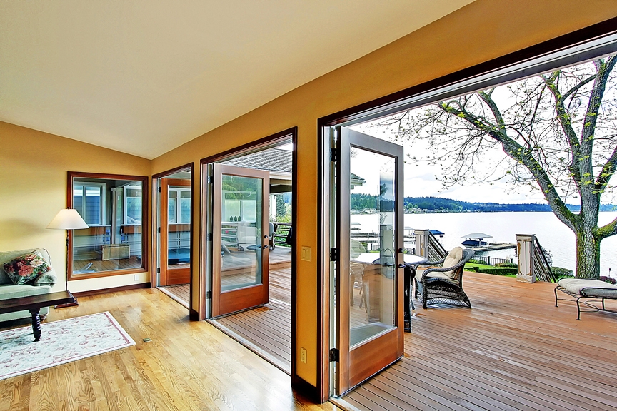 4058 W, Lake Sammamish Pkwy SE
