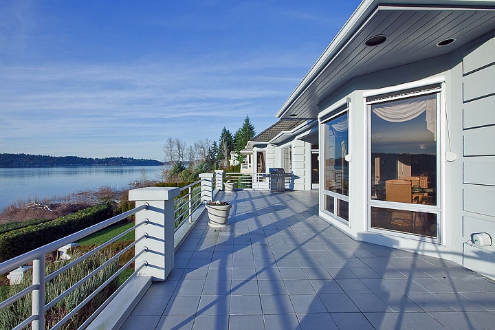 1913 E Lk Sammamish Place SE