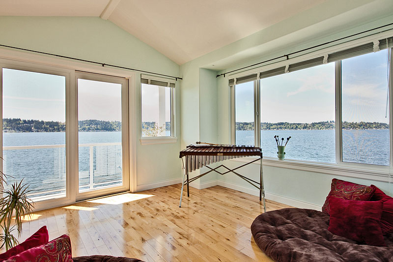 1429 E. Lake Sammamish Shore Lane SE