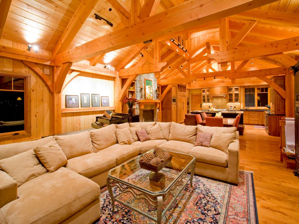 2211 E. Beaver Lake Drive SE