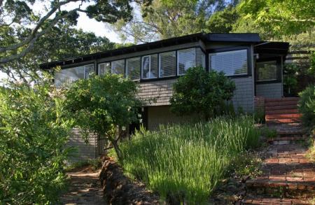 34 Laurel Avenue