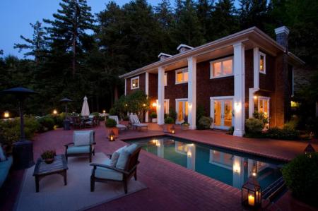 233 S. Ridgewood Road