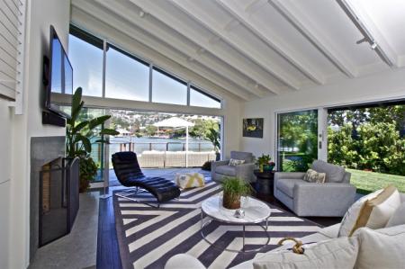24 Windward Road