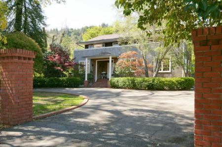 4 Allen Avenue