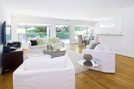 17 La Cuesta Drive