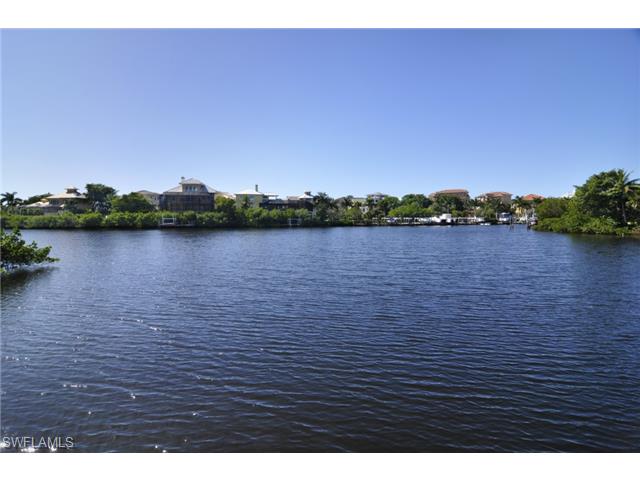 211  BAYFRONT DR