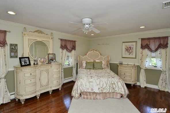 32  Highfield Ct