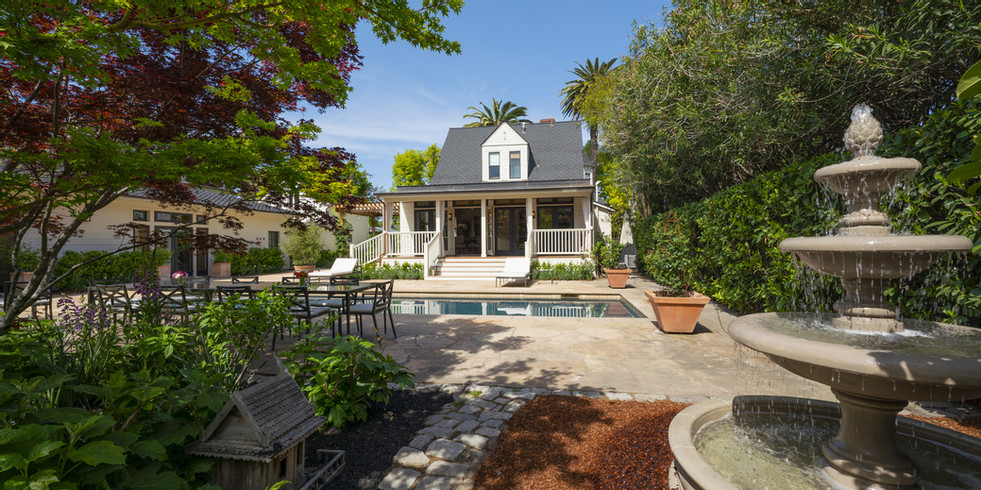 1605 Spring Mountain Rd