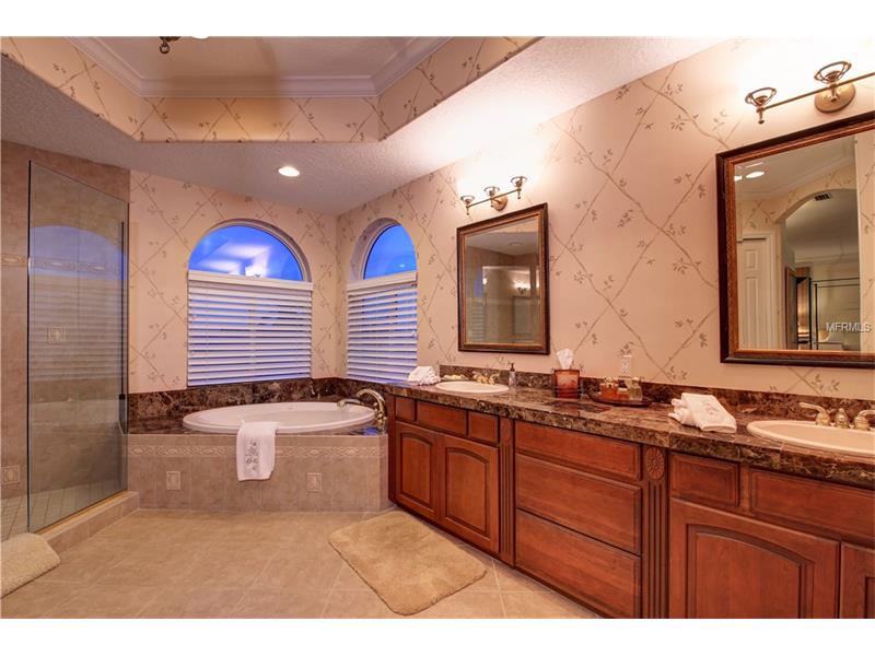 56  WINDWARD IS
