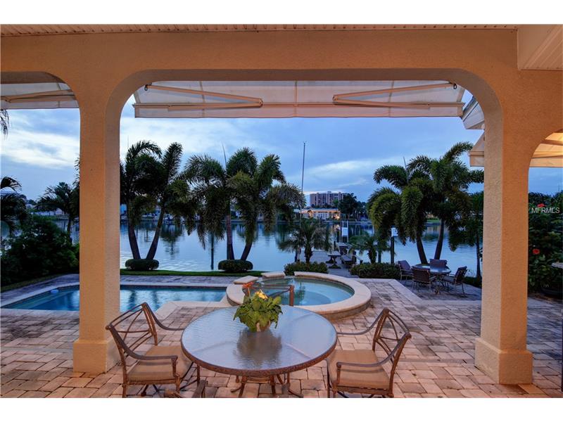 56  WINDWARD IS