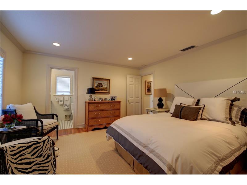 56  WINDWARD IS