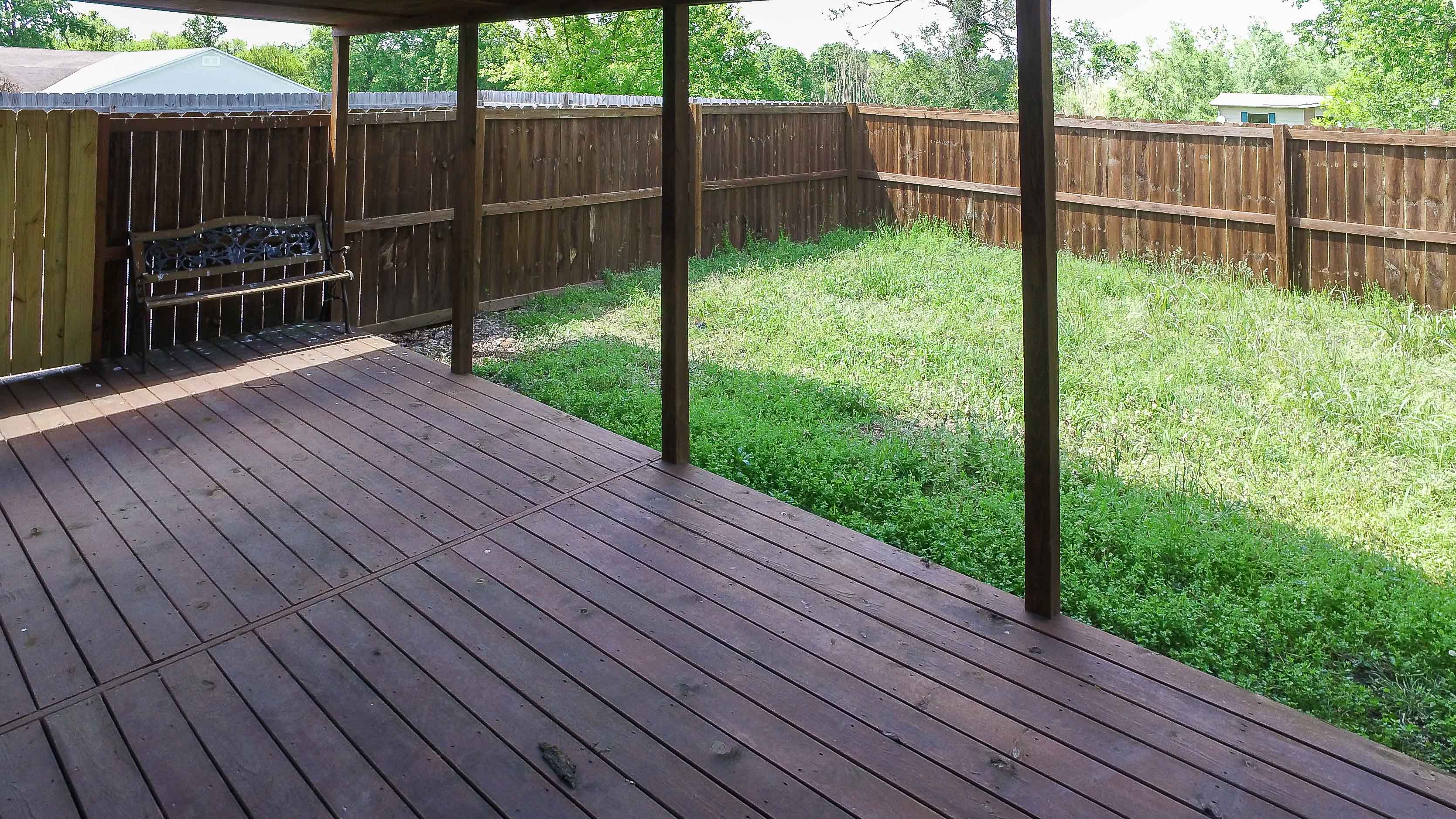 715 E Highland