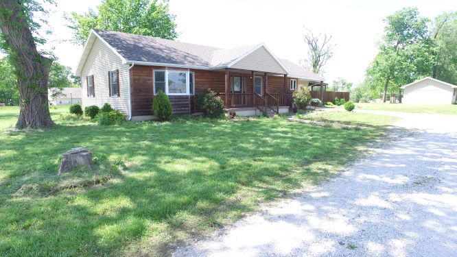 715 East Highland Ave