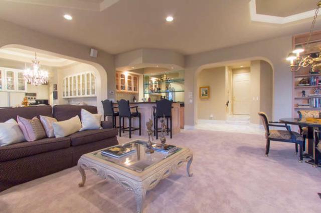 22537 Summit Ridge