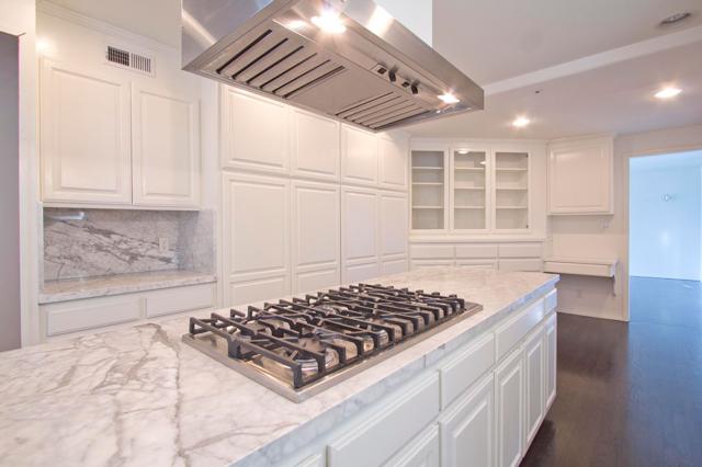 7230 Pacific View Dr.