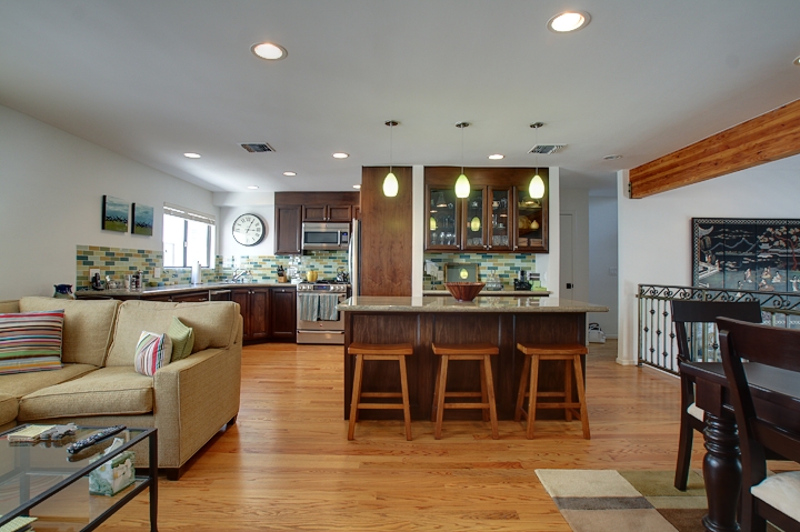 1234 North Taylor Atreet