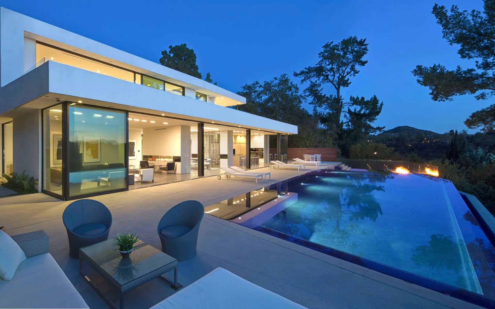 2787  Ellison Drive