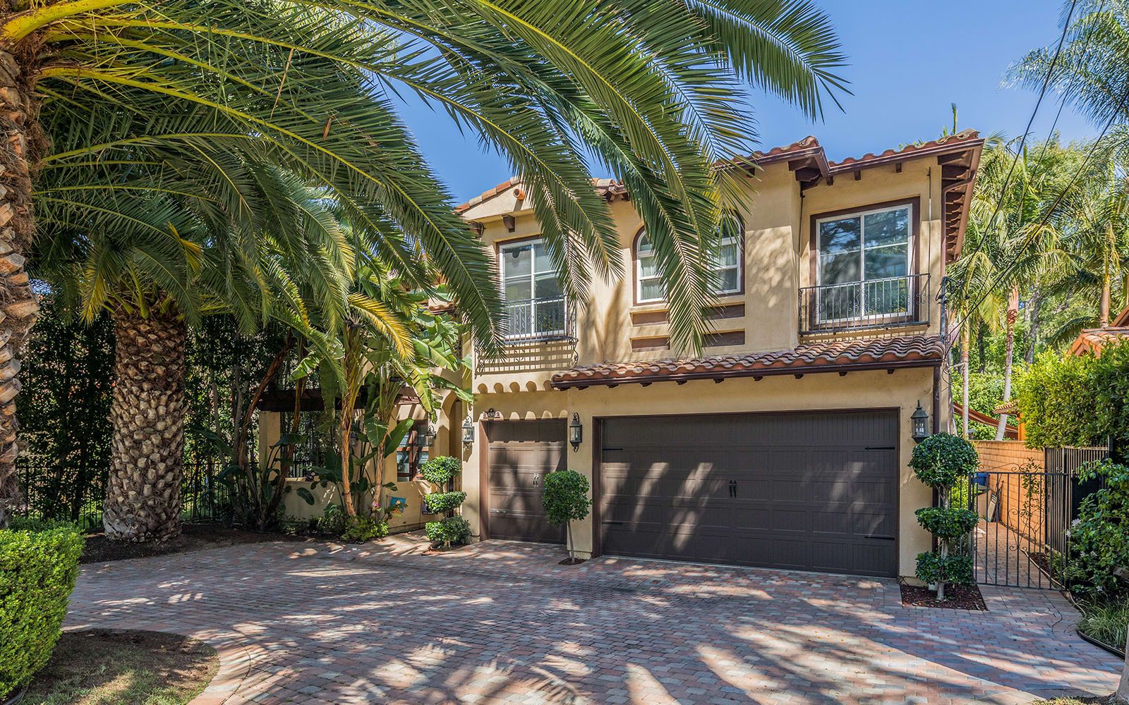 14985  Valley Vista