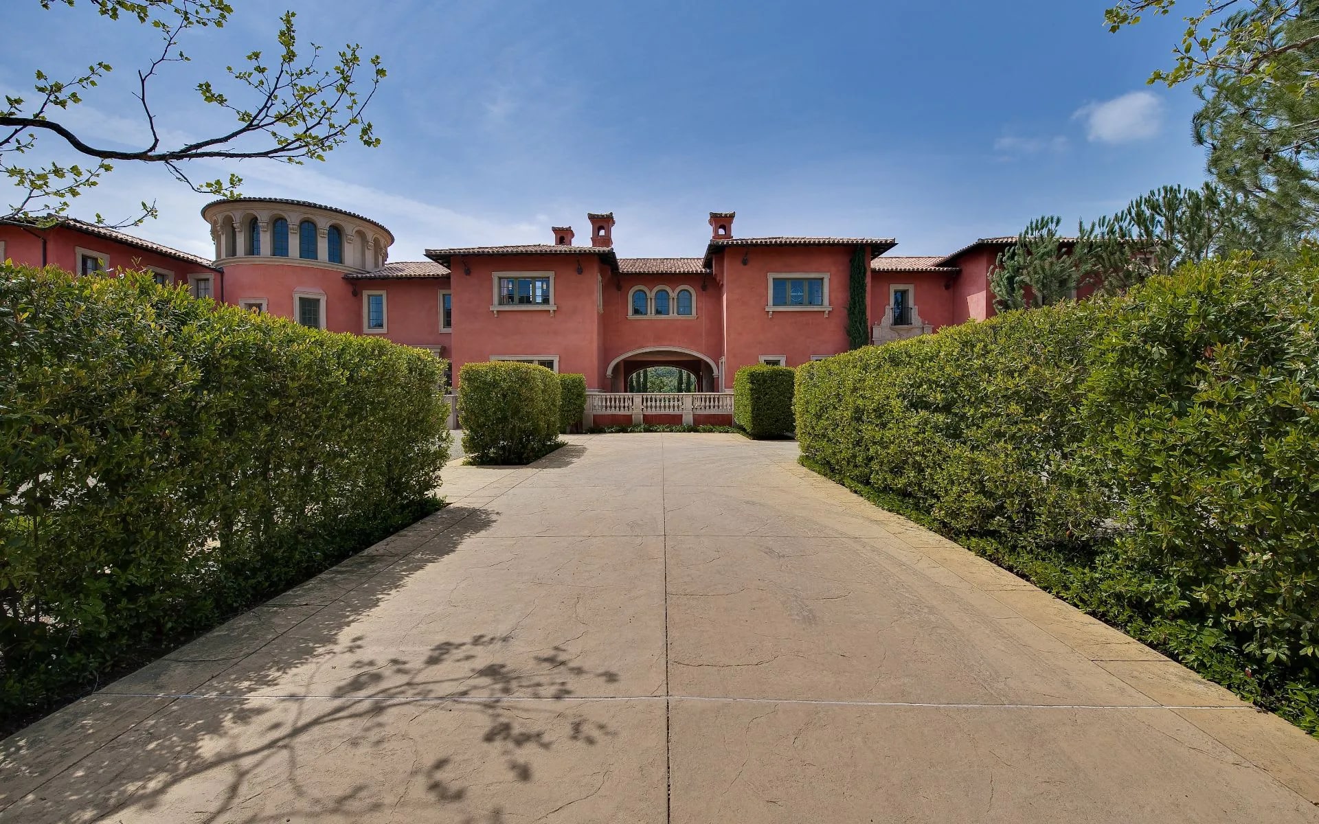 76  Beverly Park Lane