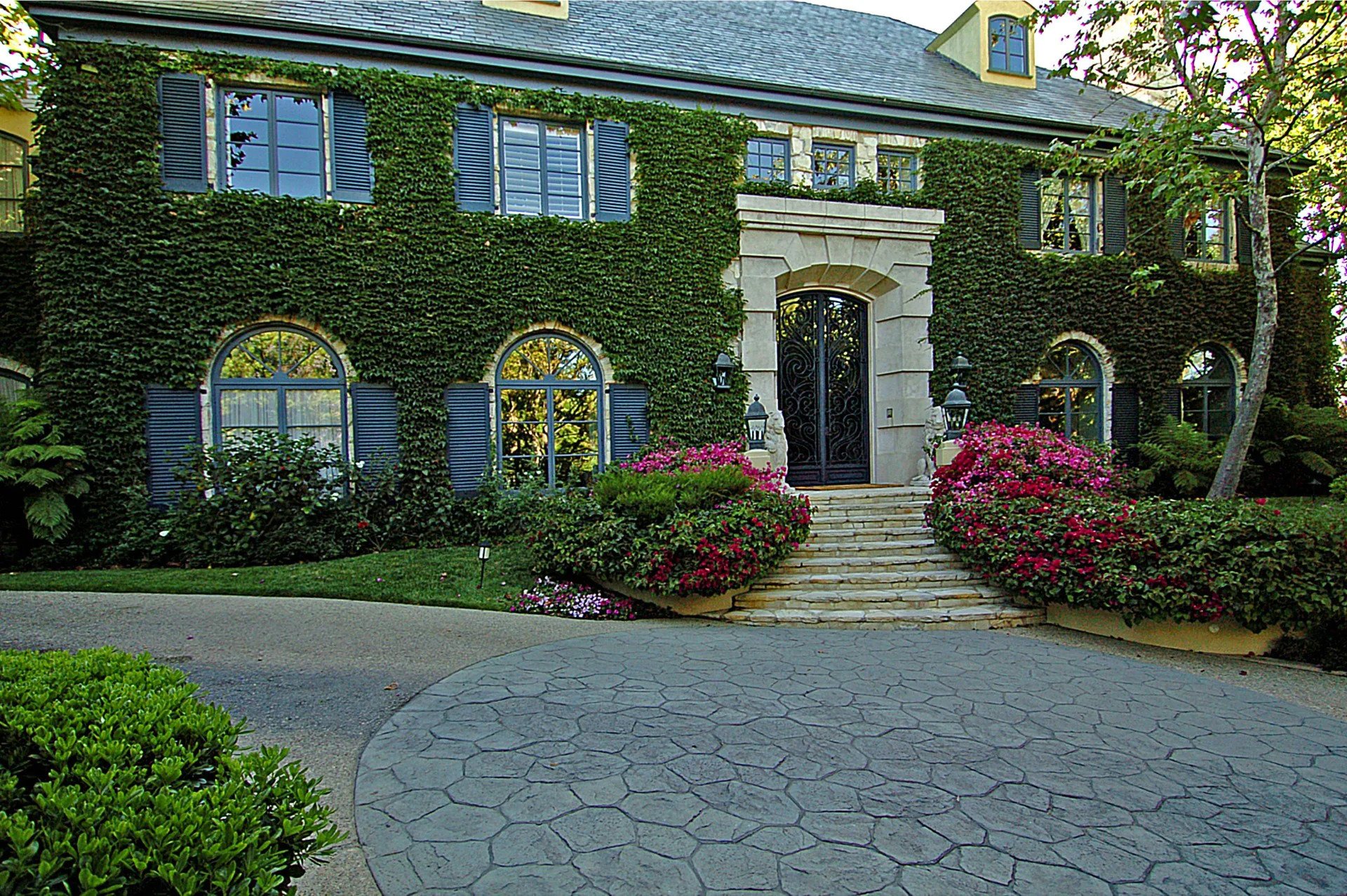 11  Beverly Park