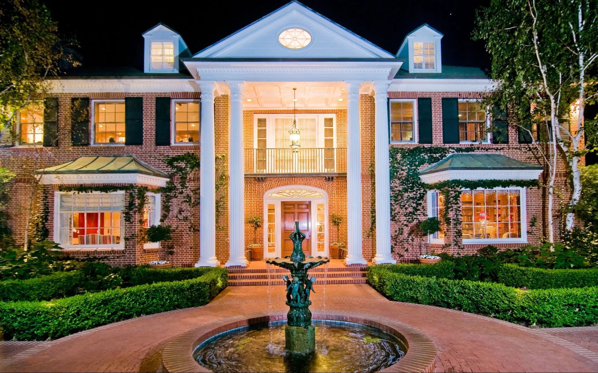 1506  Lexington Road