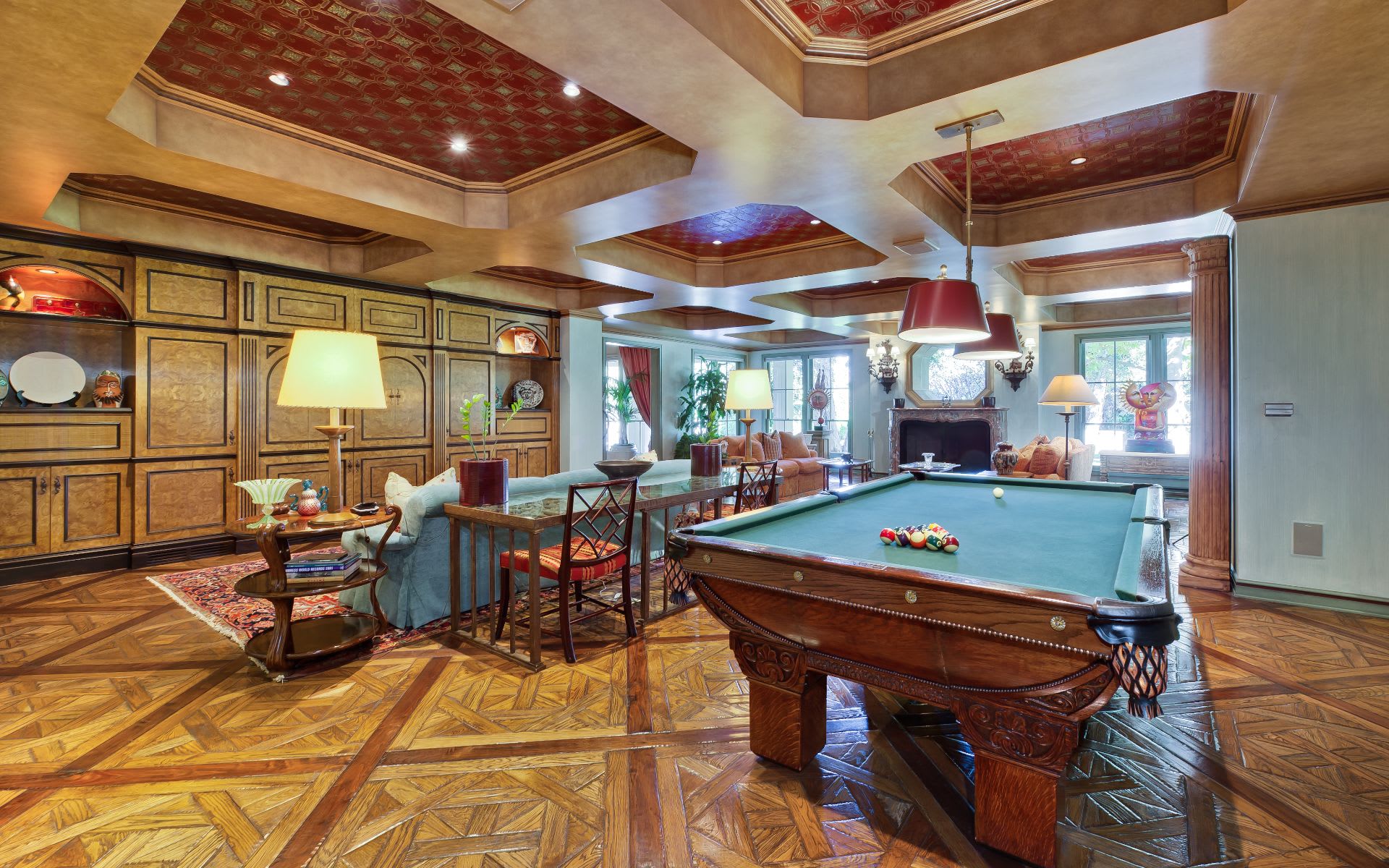200  S Mapleton Drive