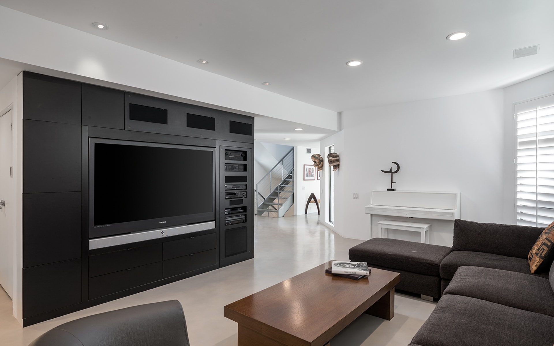 3717  Ocean Front,