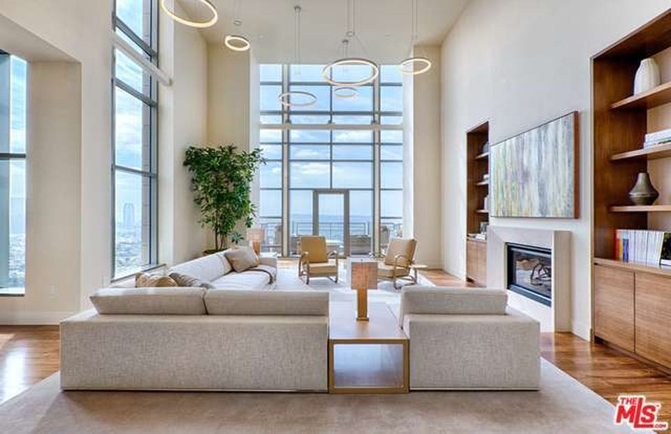 10776 Wilshire Boulevard #1701