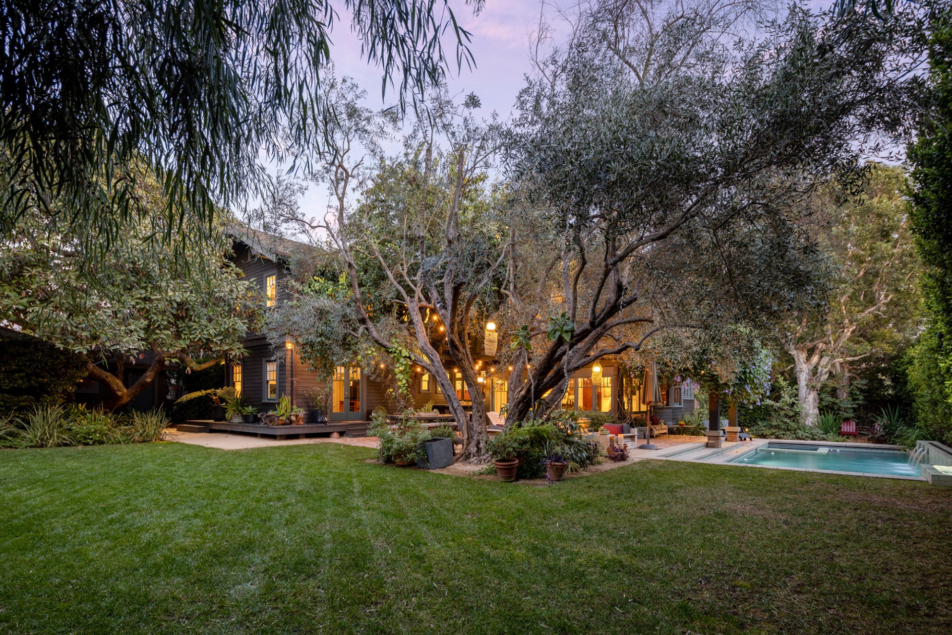 405 Palisades Avenue